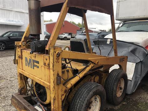 mf 711 skid steer weight|MASSEY FERGUSON 711 Wheel Skid Steers Auction Results.